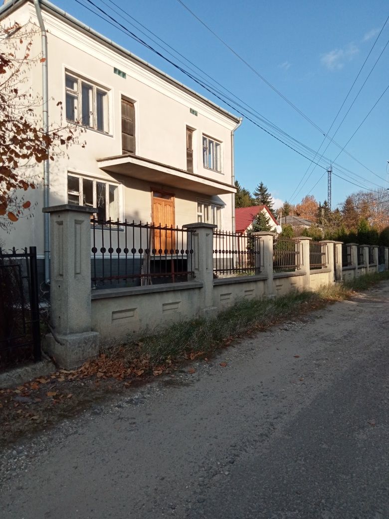 Продаж будинку, Городок, вул. Шашкевича