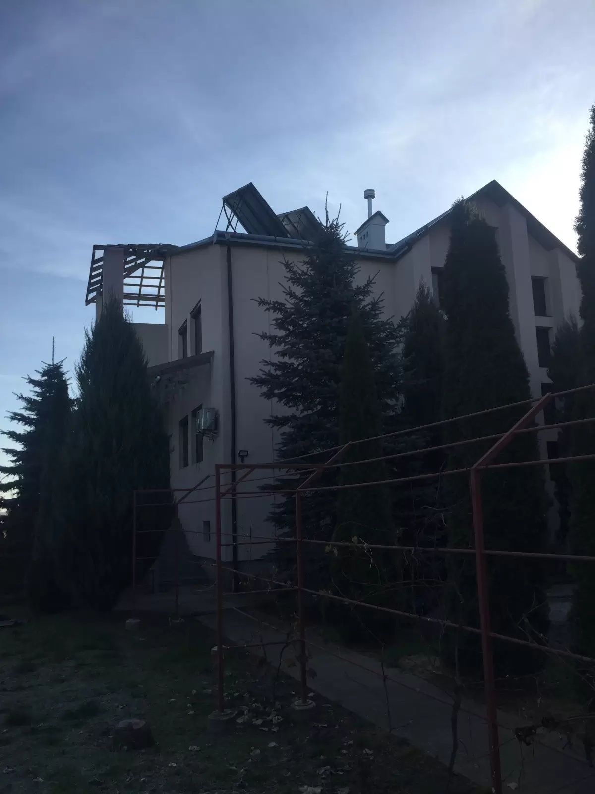 Житлова нерухомість Вислобоки, Незалежності, 17 фото 4