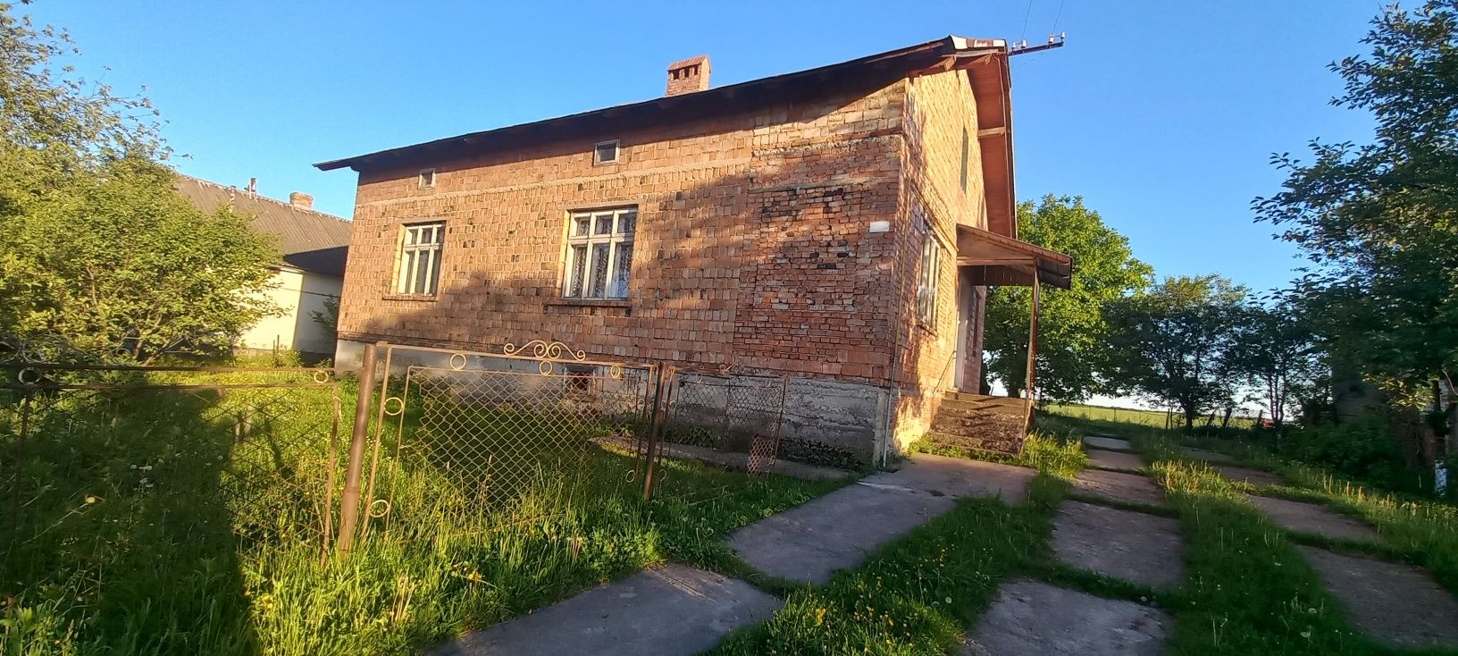 Продаж будинку, Ролів, вул. зелена