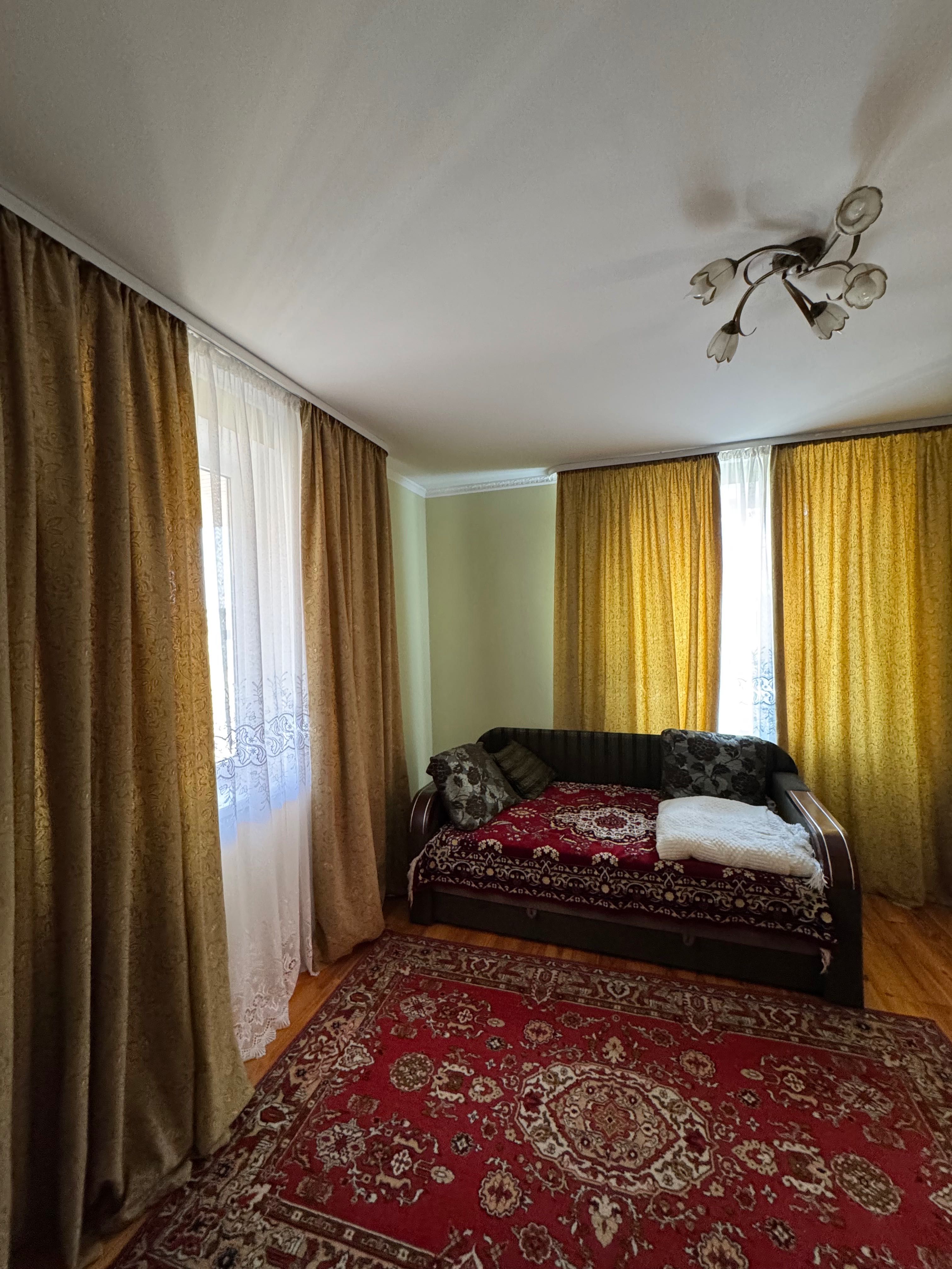 Житлова нерухомість Кути, Довга фото 18