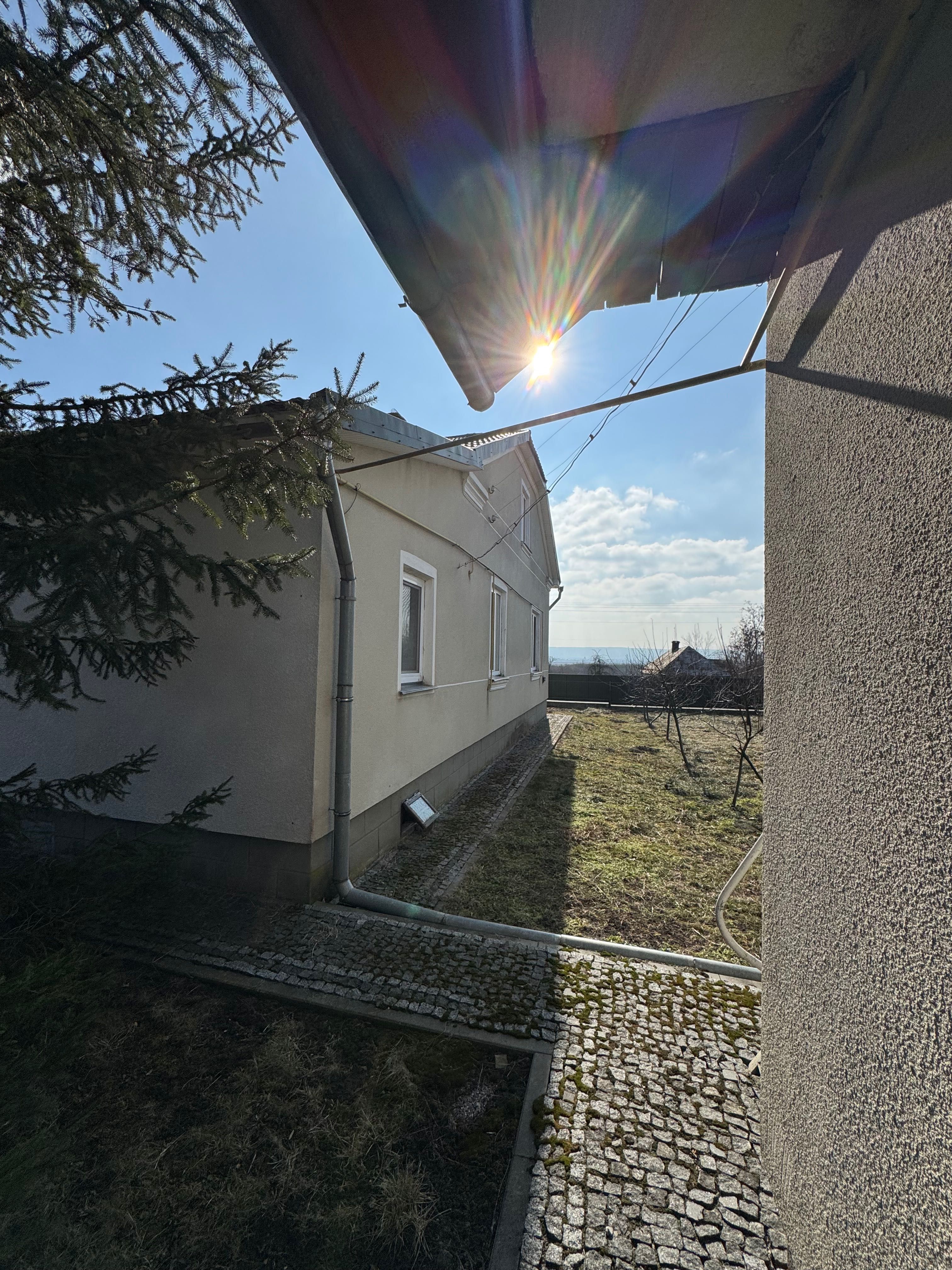 Житлова нерухомість Кути, Довга фото 4