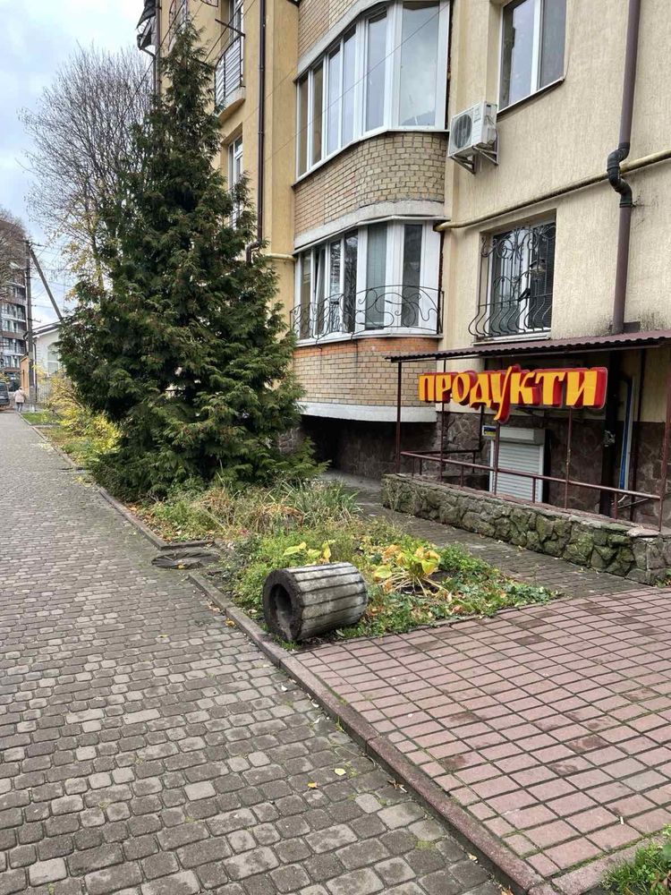 Оренда торгової площі, Львів, вул. Квітова