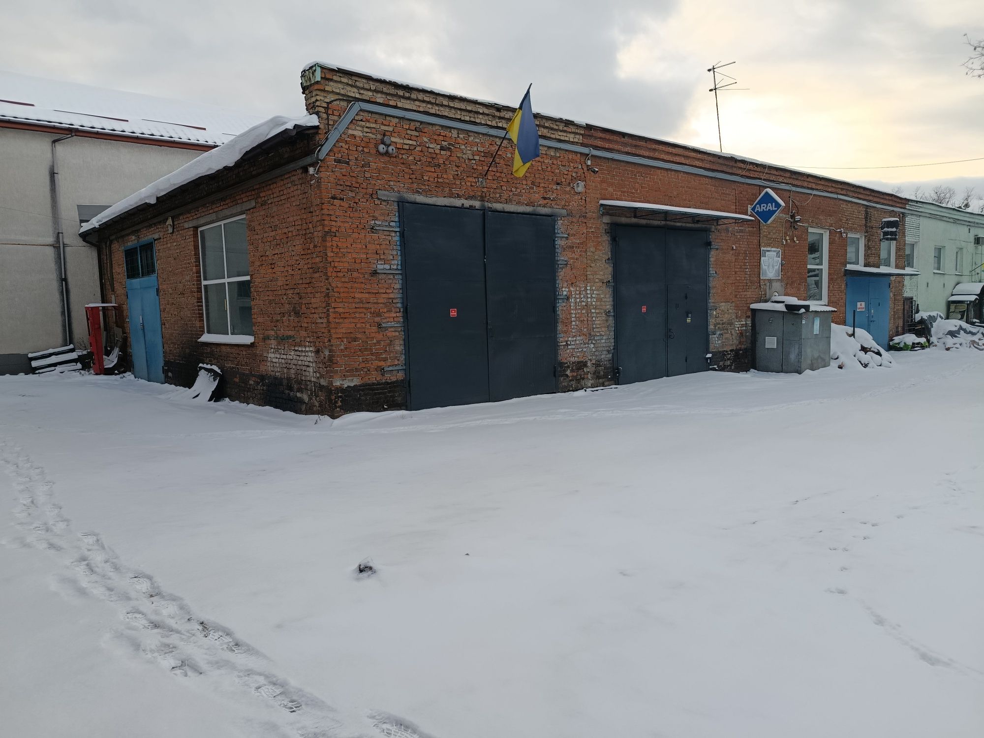 Продаж комерційного приміщення, Львів, вул. Навроцького Володимира