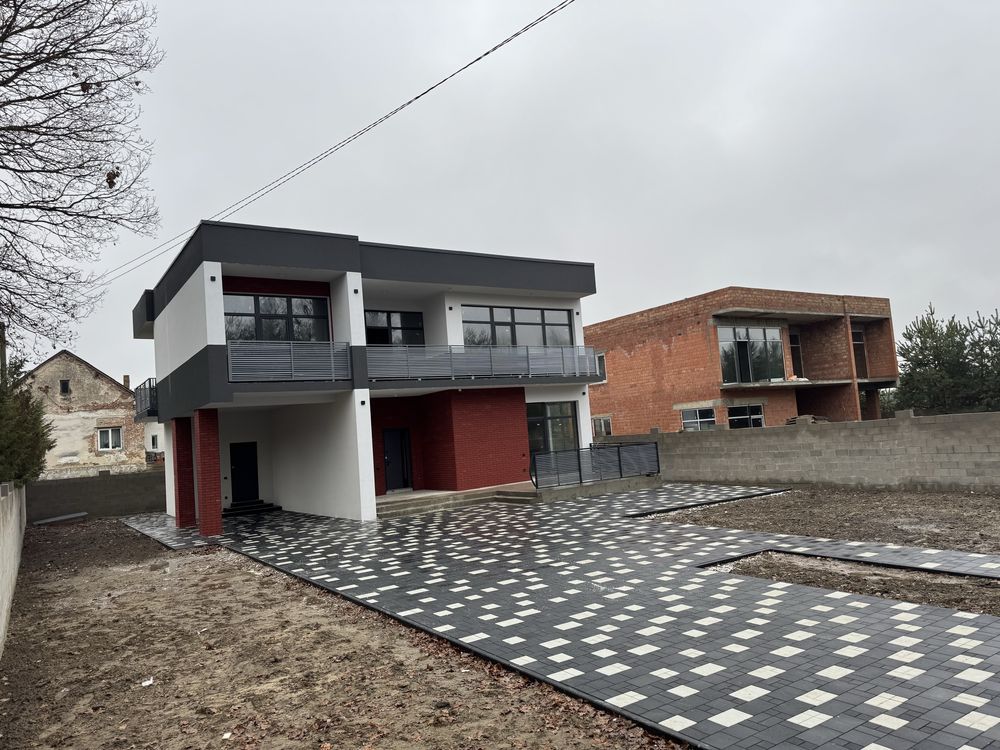 Будинок Бірки, Янівська фото 3