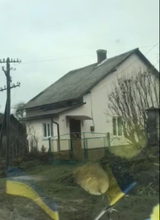 Житлова нерухомість Поморяни, Підзаме фото 2