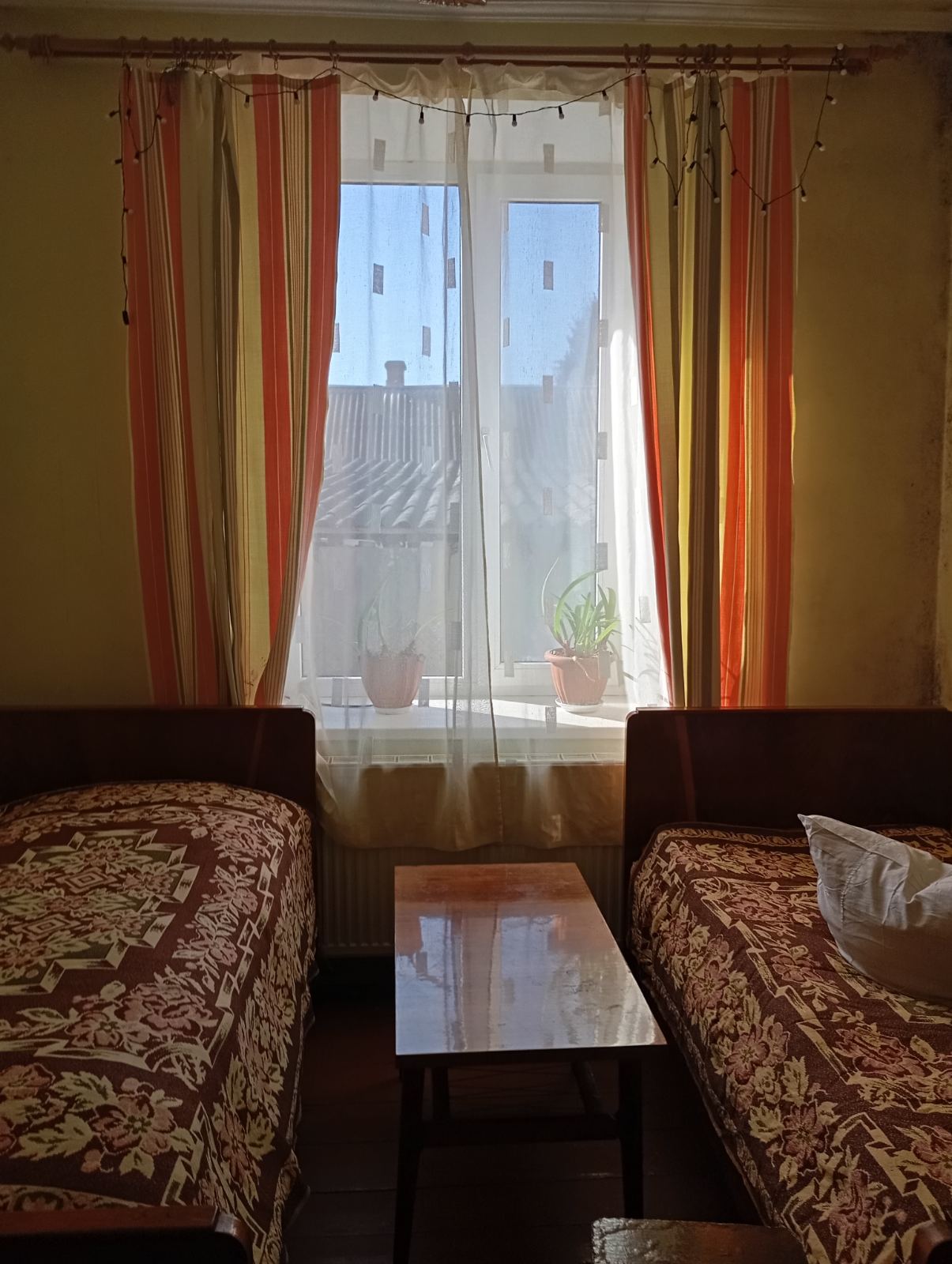 Житлова нерухомість Поморяни, Підзаме фото 8