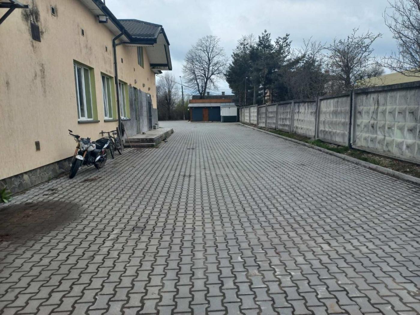 Об'єкт сфери харчування Дрогобич, Самбірська фото 2
