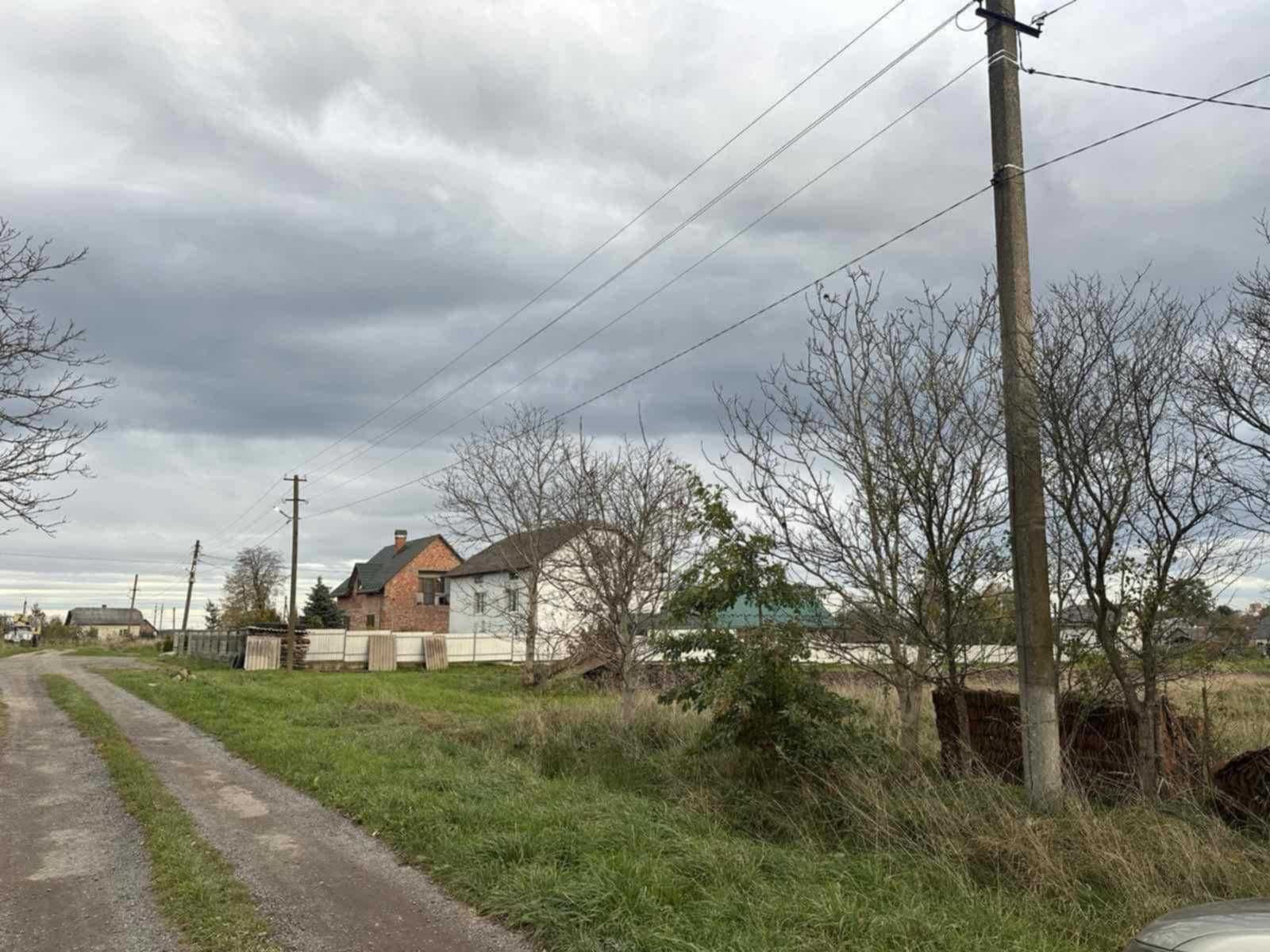 Продаж земельної ділянки, Лішня