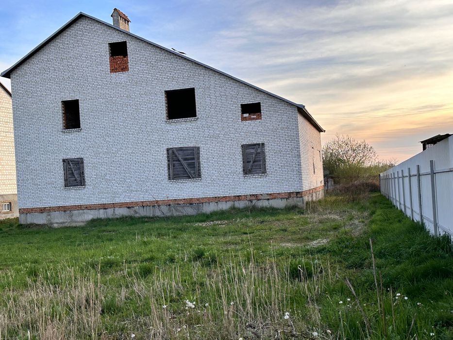Житлова нерухомість Пустомити, Конституції, 31 фото 9