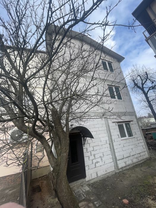 Житлова нерухомість Львів, вул Княгині Ольги, 37 фото 2
