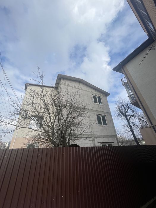 Житлова нерухомість Львів, вул Княгині Ольги, 37 фото 3