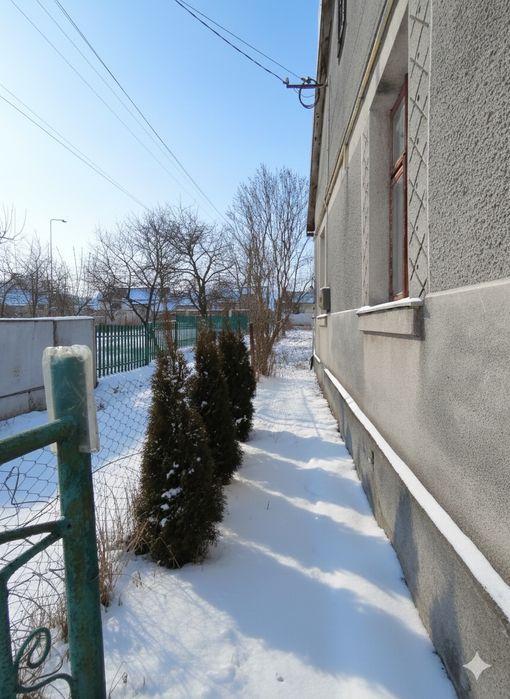 Житлова нерухомість Запитів, вул. Київська фото 3