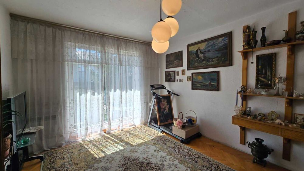 Житлова нерухомість Винники, Повстанців фото 13